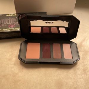 Kat Von D eyeshadow palette